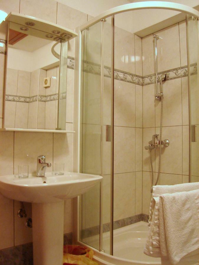 Apartment Tea Katnic Crikvenica Oda fotoğraf